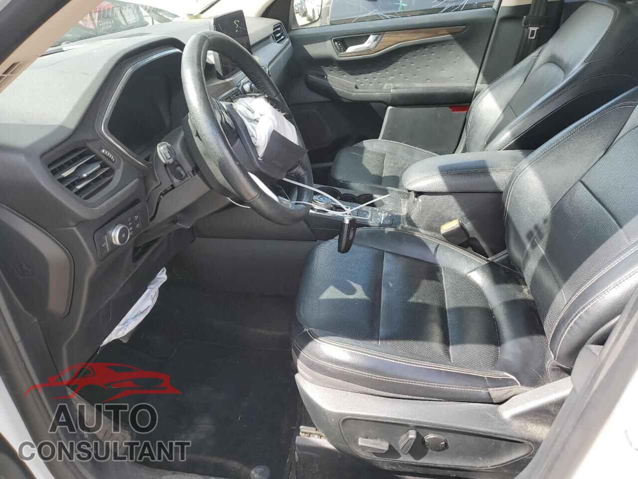 FORD ESCAPE 2020 - 1FMCU9J90LUA03962