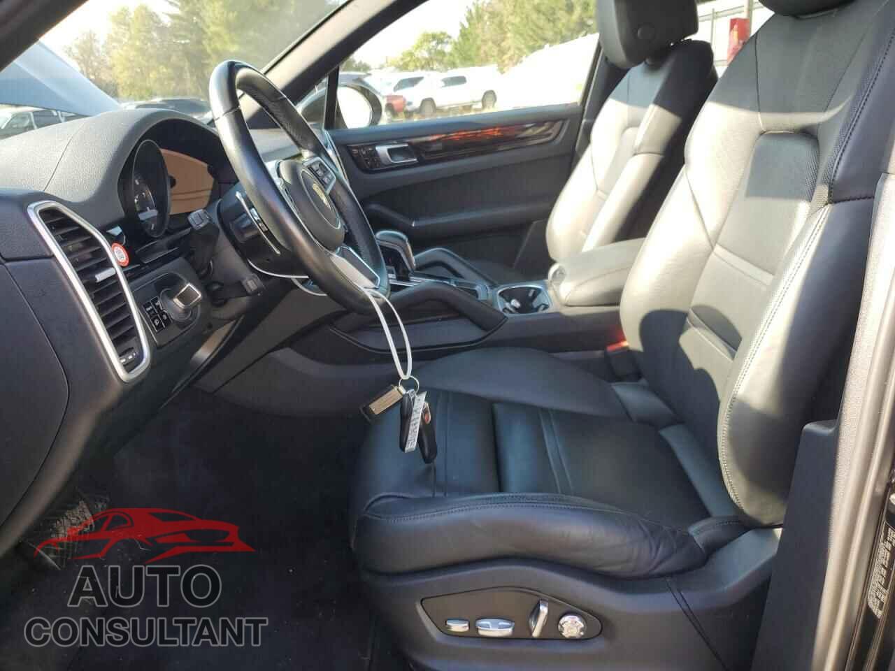 PORSCHE CAYENNE 2019 - WP1AE2AY9KDA50606