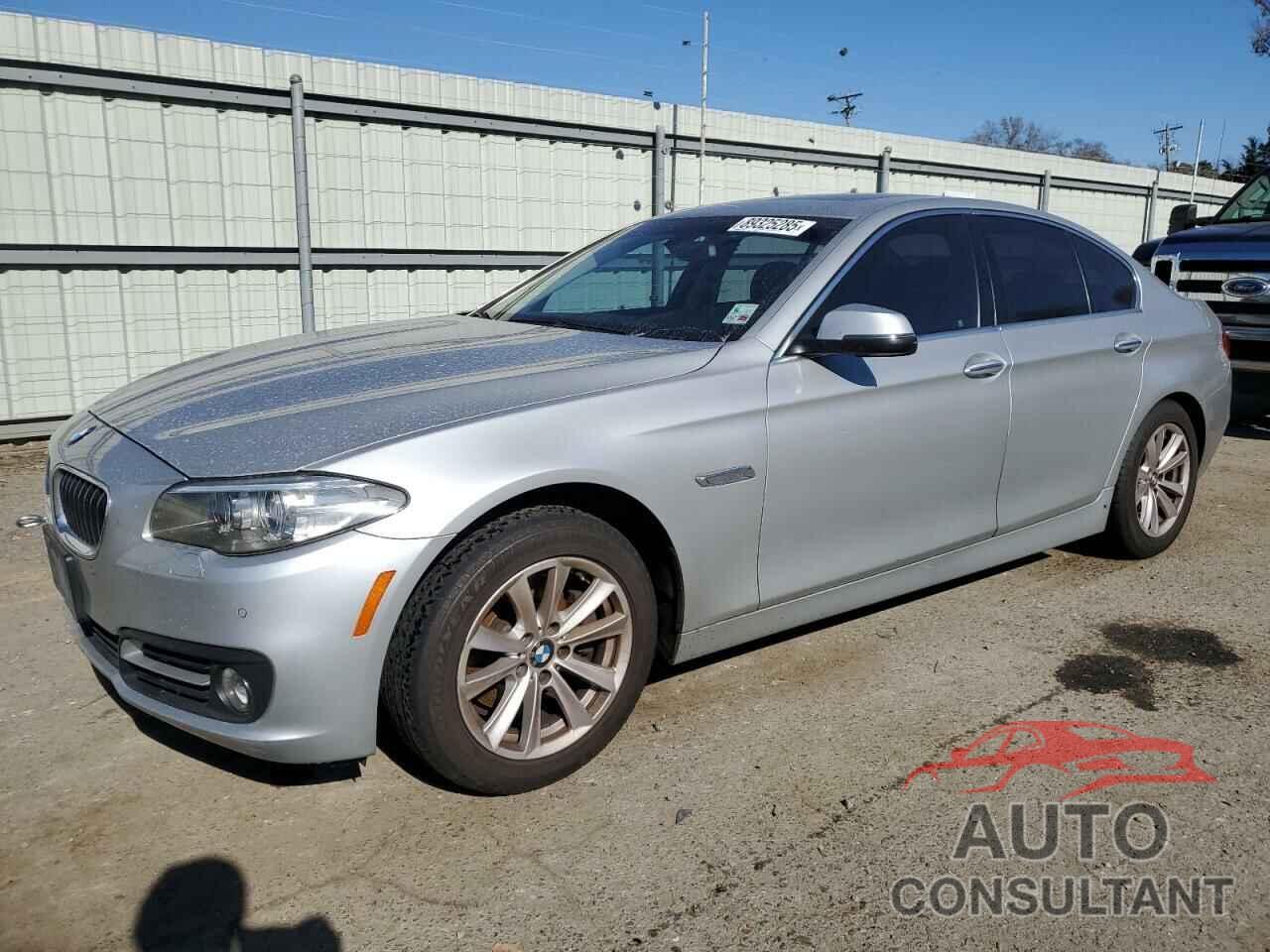 BMW 5 SERIES 2015 - WBA5A5C52FD519251