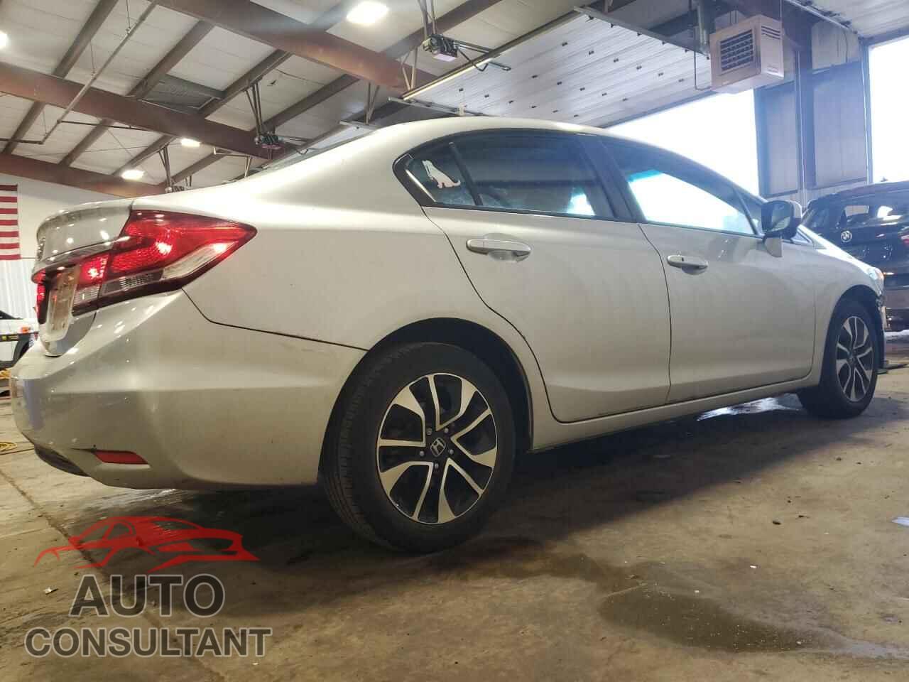 HONDA CIVIC 2015 - 19XFB2F80FE269595