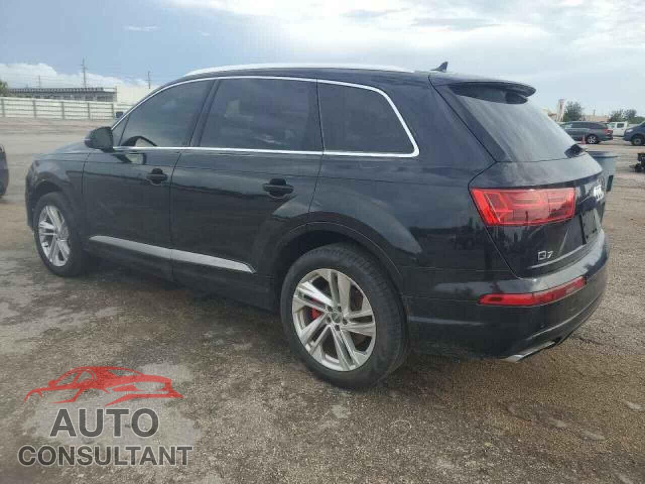 AUDI Q7 2017 - WA1LAAF79HD014921