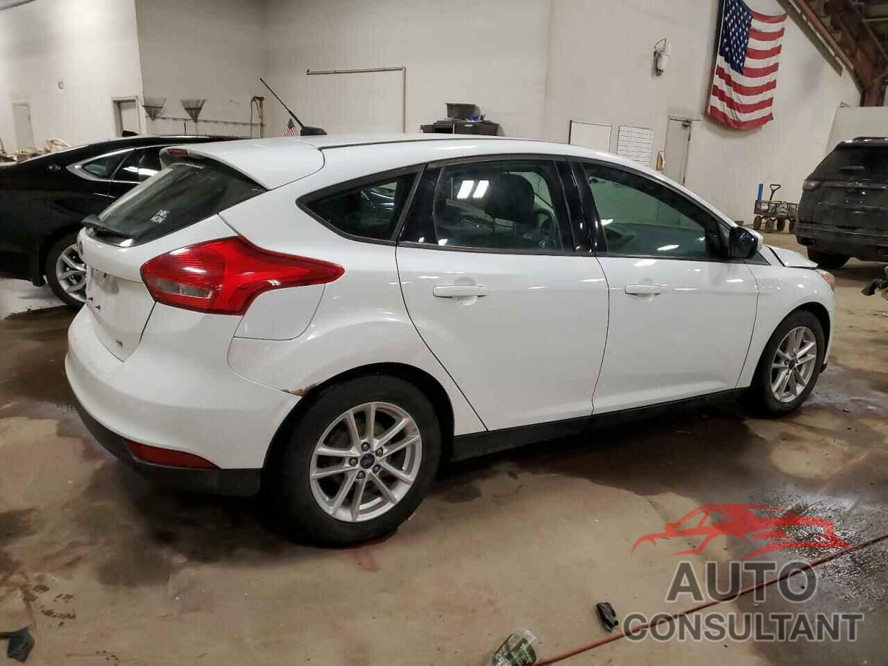 FORD FOCUS 2017 - 1FADP3K23HL215367