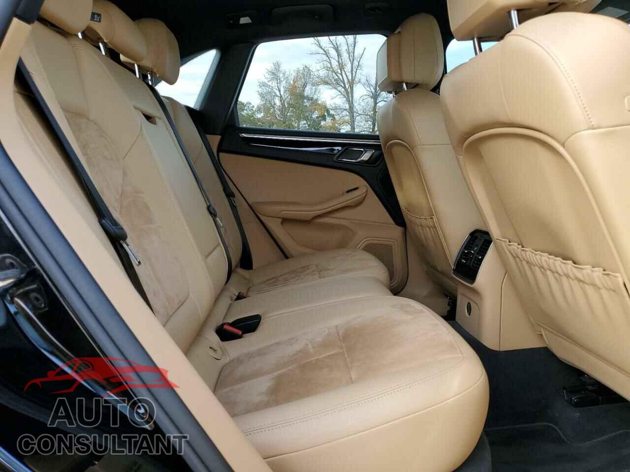 PORSCHE MACAN 2018 - WP1AA2A59JLB21339