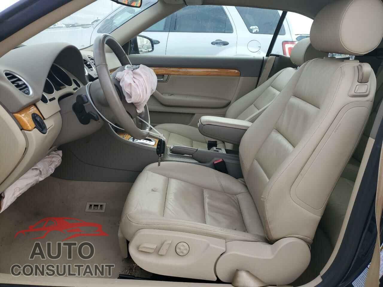 AUDI A4 2009 - WAUDF48H89K004975