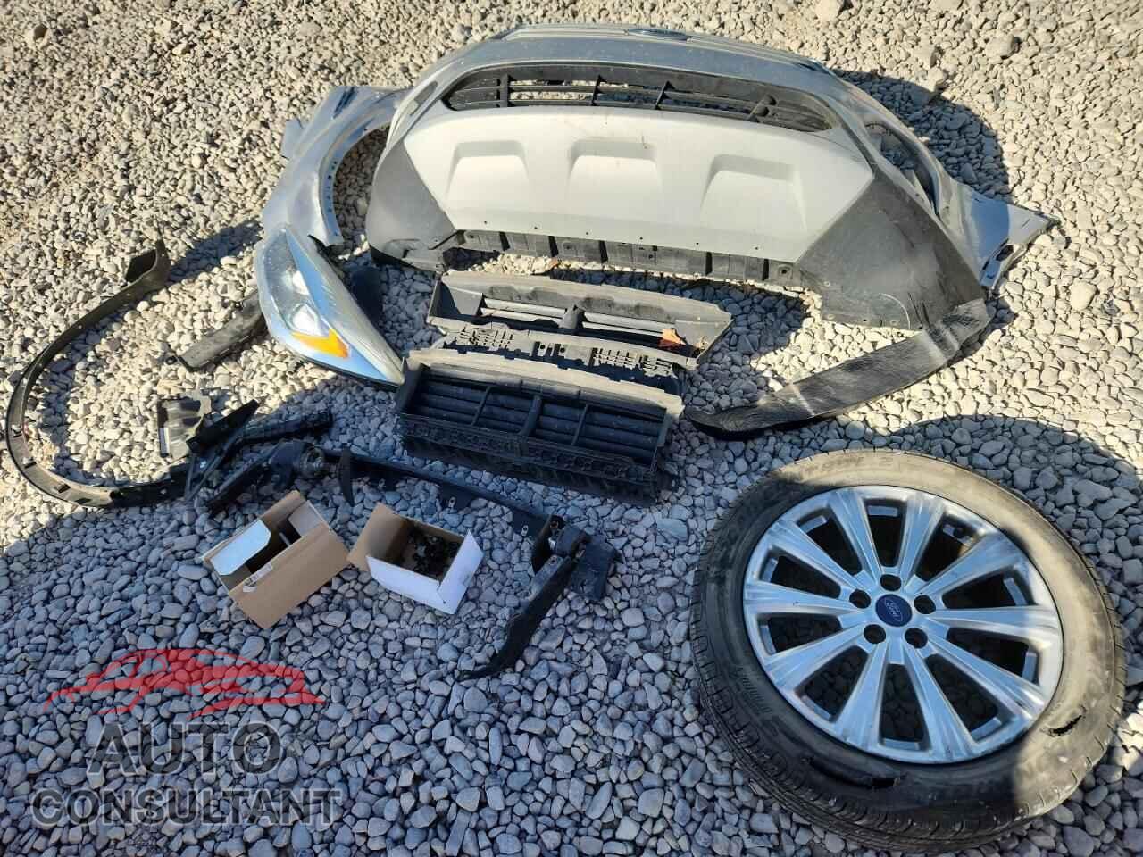 FORD ESCAPE 2017 - 1FMCU0JD4HUE06057