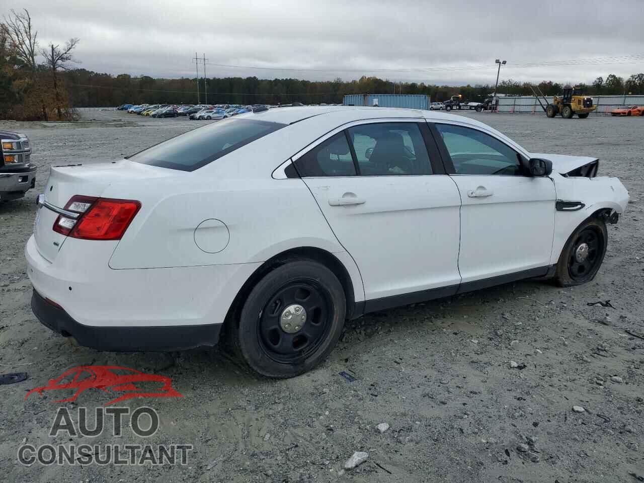 FORD TAURUS 2019 - 1FAHP2MK2KG113437