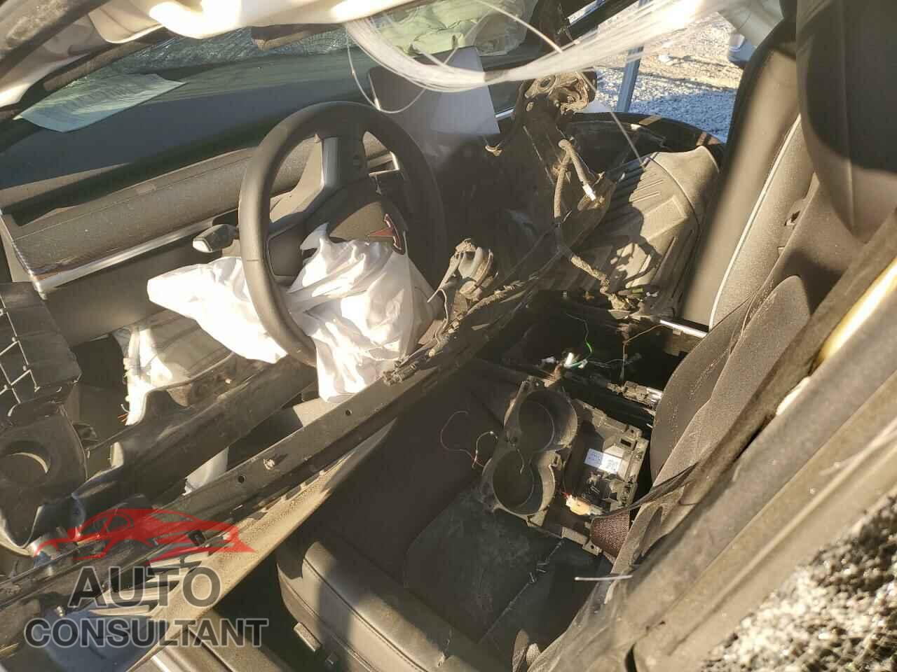 TESLA MODEL 3 2023 - 5YJ3E1EA6PF490011