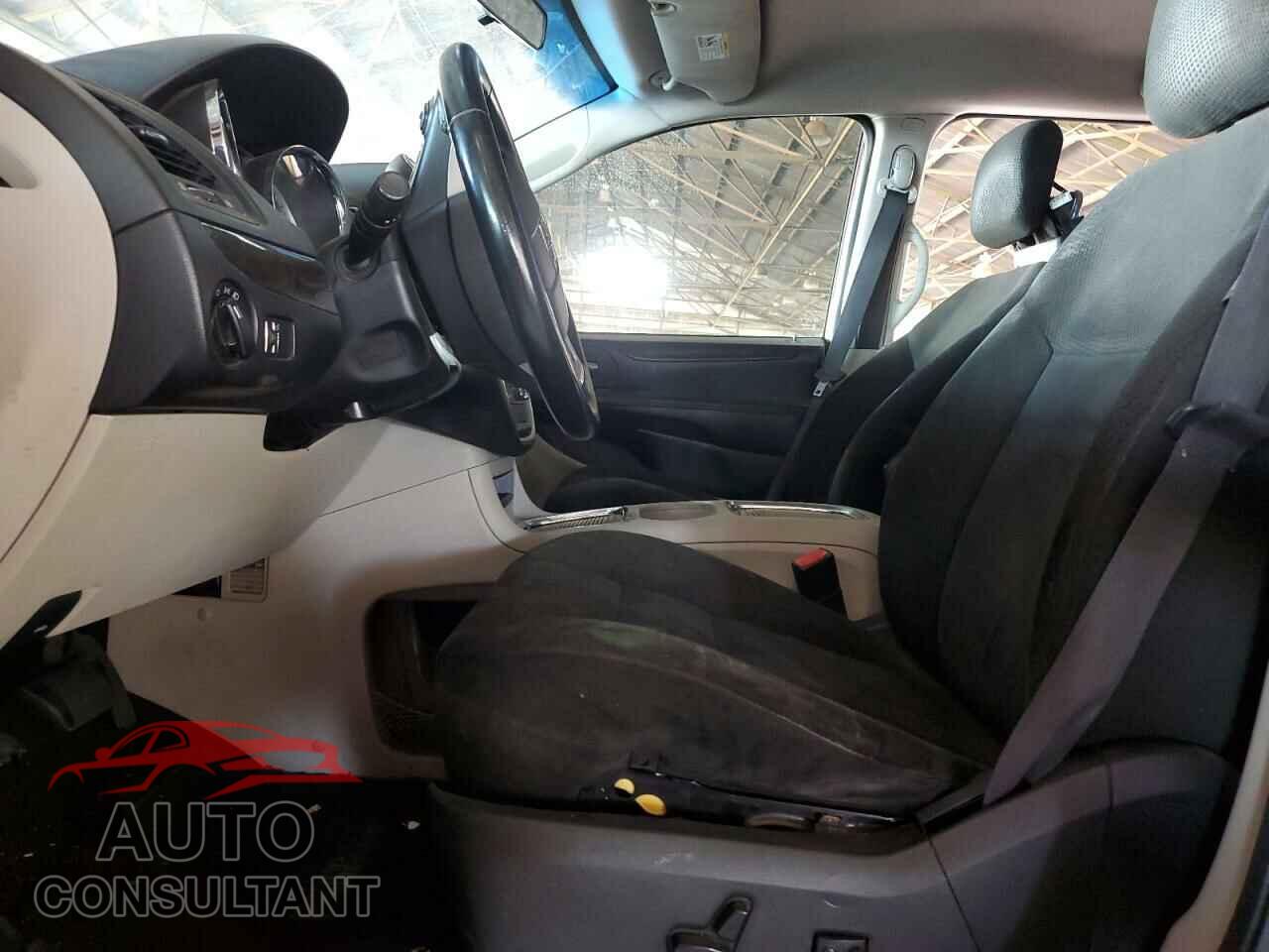 DODGE CARAVAN 2015 - 2C4RDGCG7FR631985