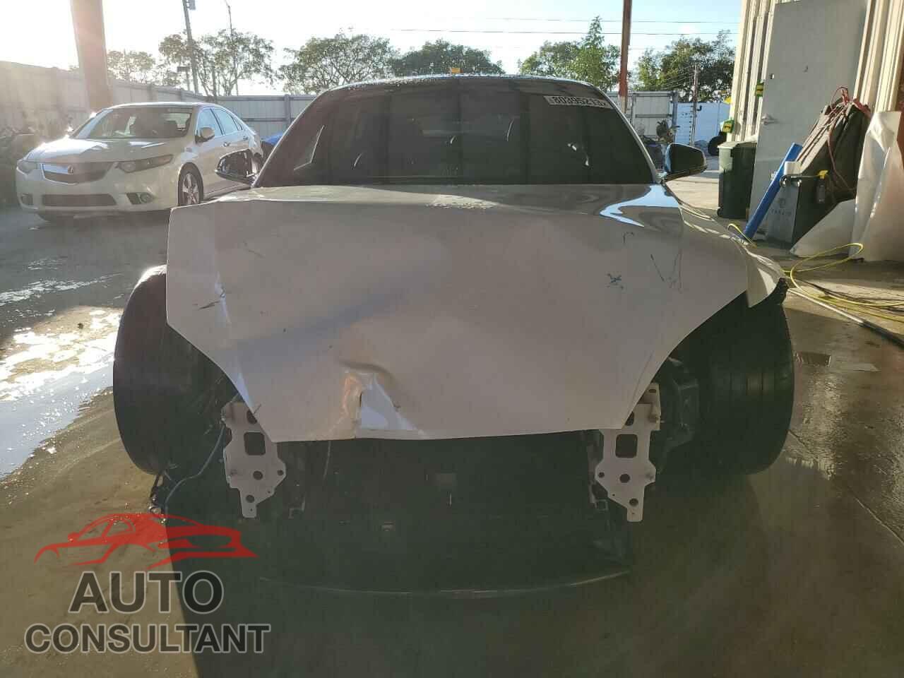 TESLA MODEL S 2021 - 5YJSA1E63MF452511