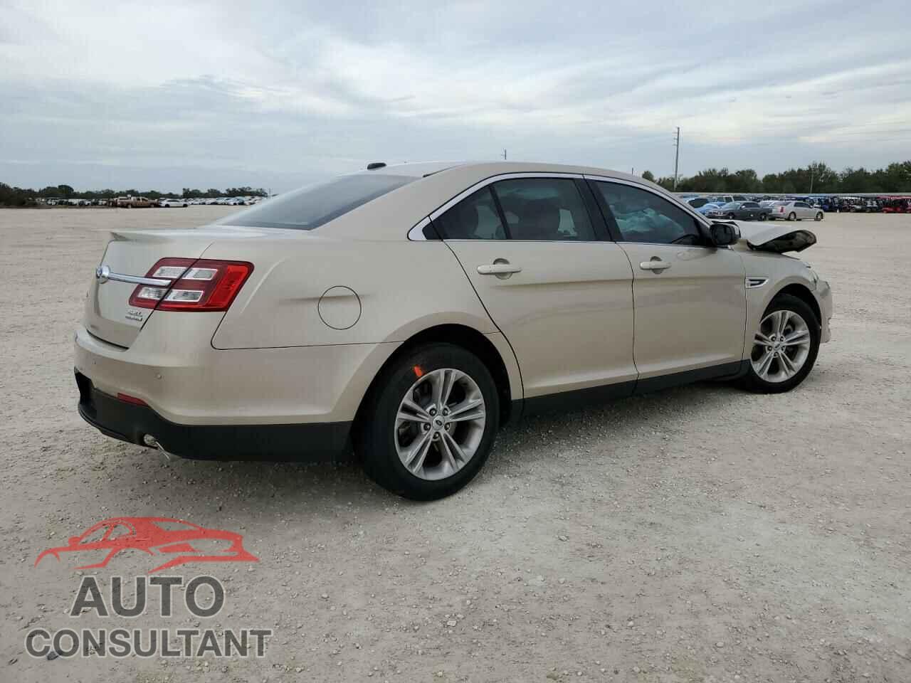 FORD TAURUS 2018 - 1FAHP2E8XJG111114