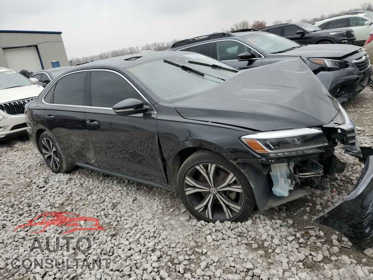 VOLKSWAGEN PASSAT 2021 - 1VWSA7A30MC015056