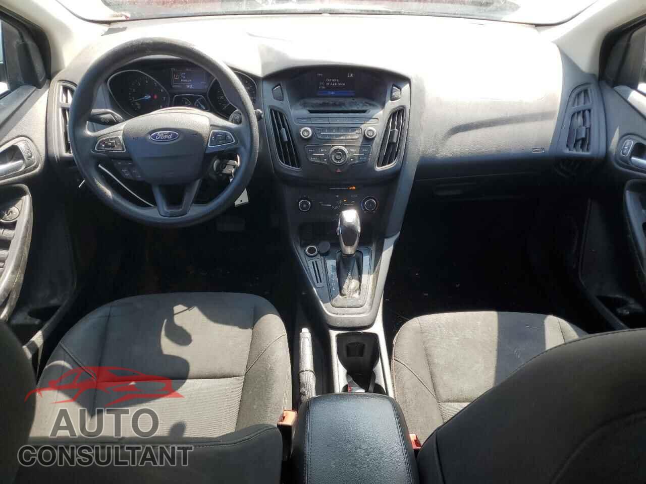 FORD FOCUS 2016 - 1FADP3K26GL344928