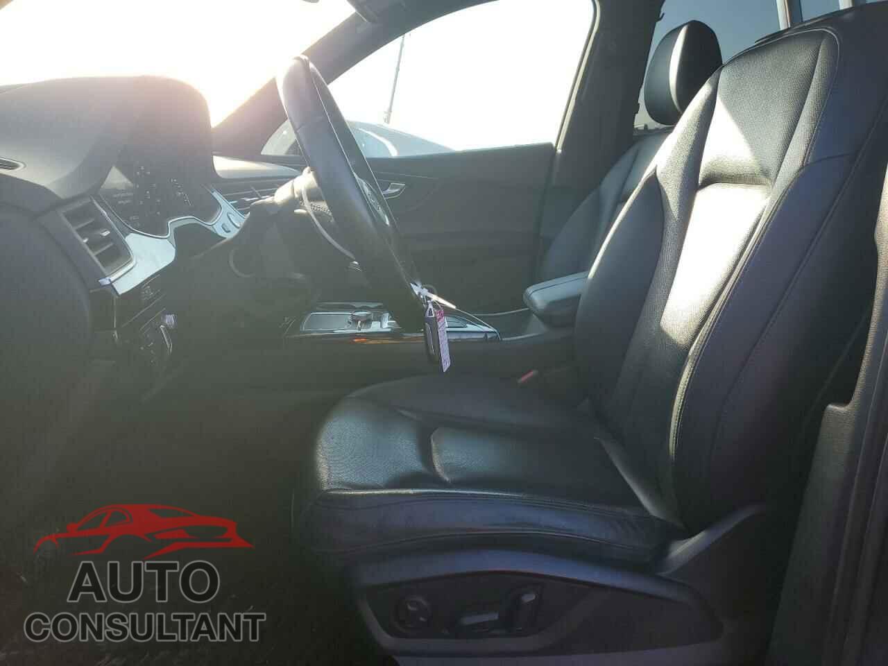 AUDI Q7 2017 - WA1VAAF75HD007764