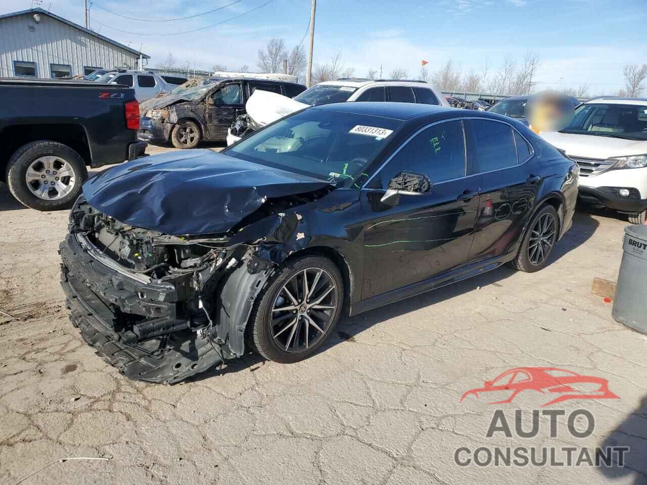 TOYOTA CAMRY 2021 - 4T1G11AK4MU405757