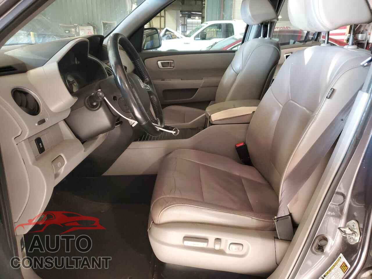 HONDA PILOT 2014 - 5FNYF4H57EB008792