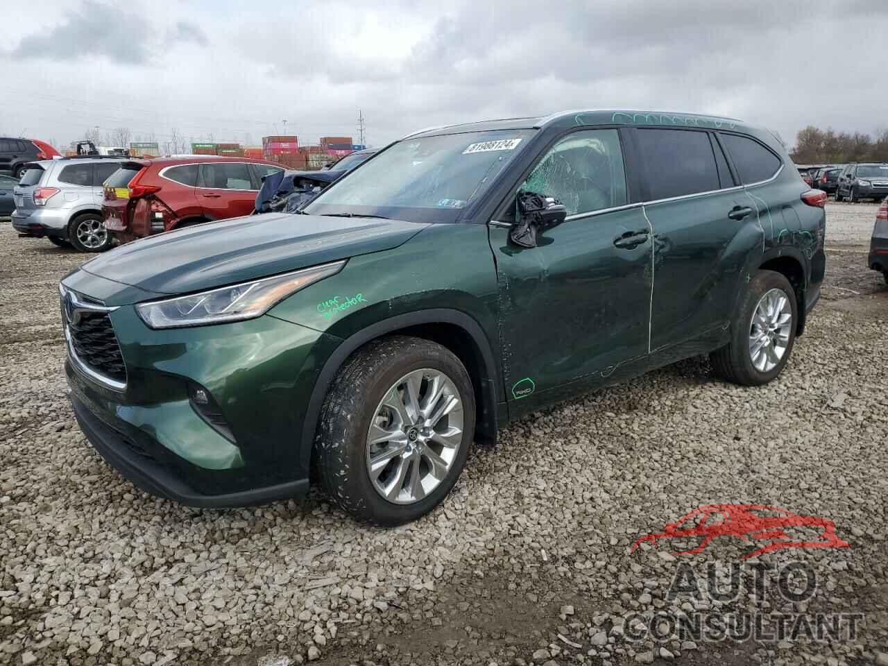 TOYOTA HIGHLANDER 2023 - 5TDXBRCH5PS602253