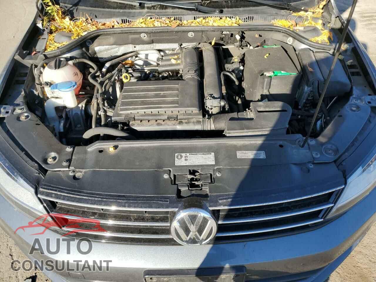 VOLKSWAGEN JETTA 2017 - 3VWDB7AJ7HM372906