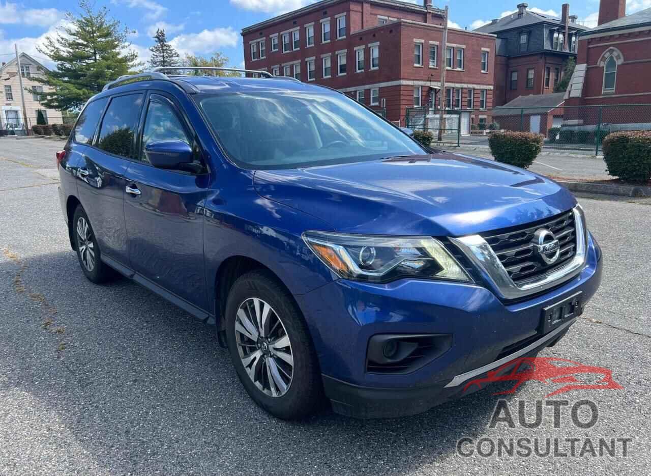 NISSAN PATHFINDER 2017 - 5N1DR2MM8HC640588