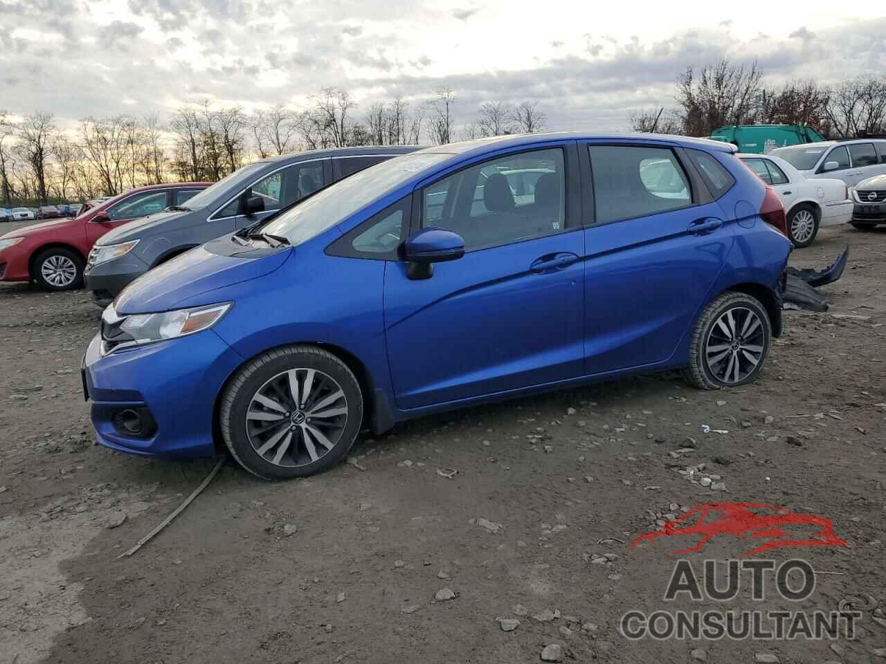 HONDA FIT 2018 - 3HGGK5H83JM718903