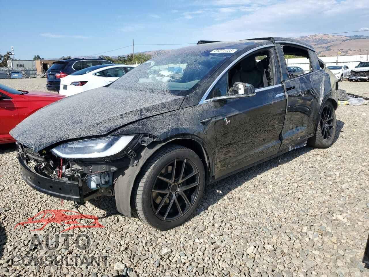 TESLA MODEL X 2016 - 5YJXCBE2XGF028282