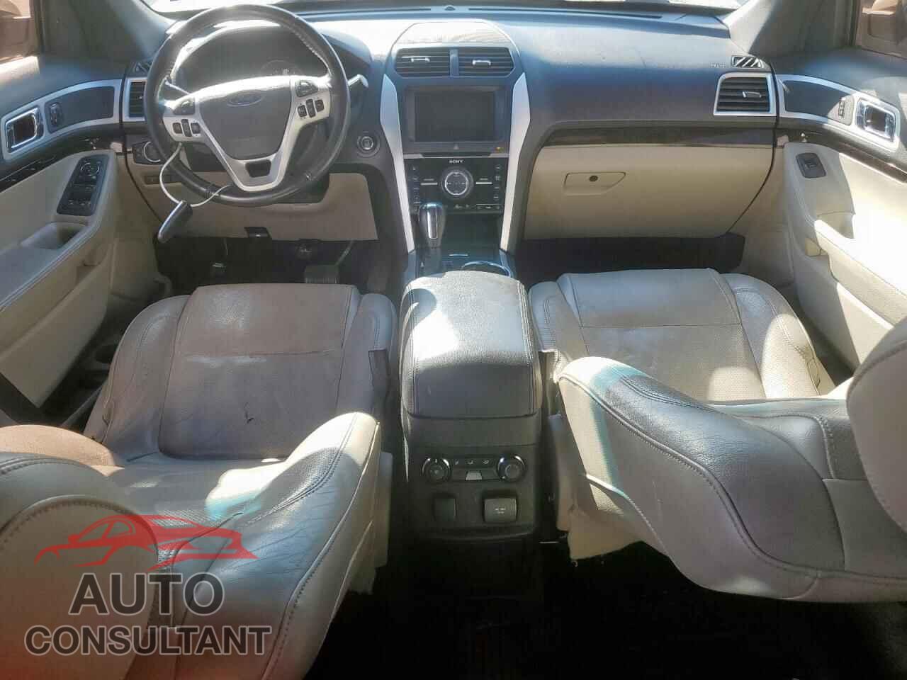 FORD EXPLORER 2011 - 1FMHK7F84BGA02875