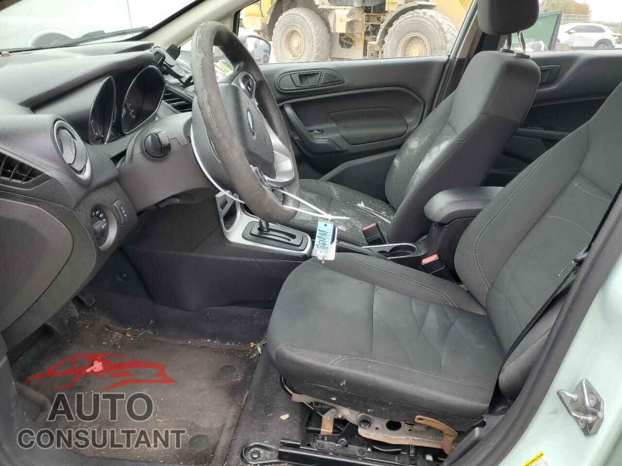 FORD FIESTA 2017 - 3FADP4EJ9HM153254