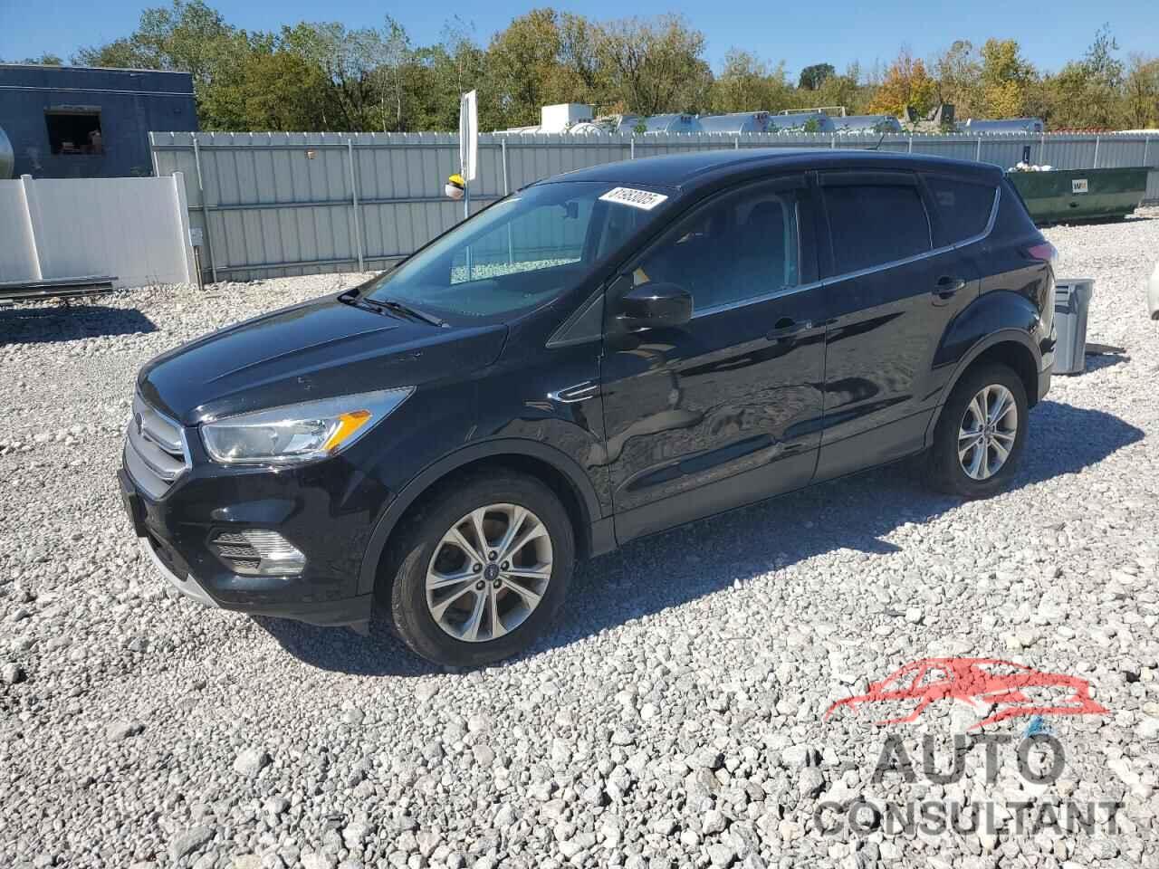 FORD ESCAPE 2017 - 1FMCU9GD0HUB82328