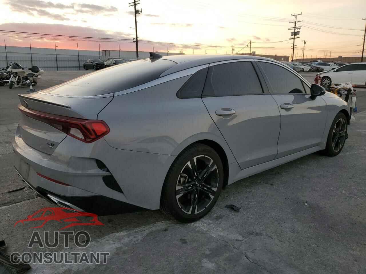 KIA K5 2021 - 5XXG64J20MG044119