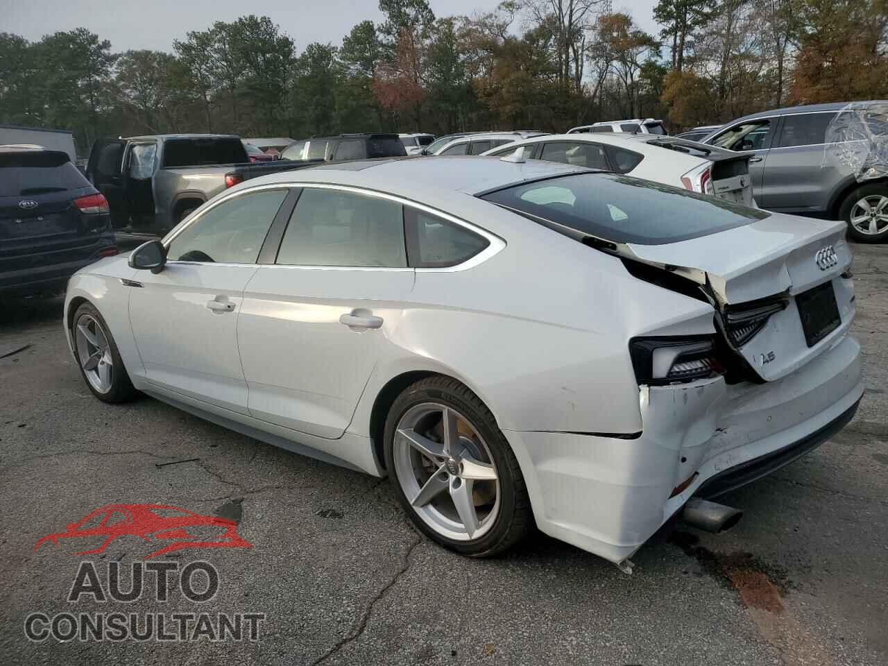 AUDI A5 2019 - WAUENCF59KA077231