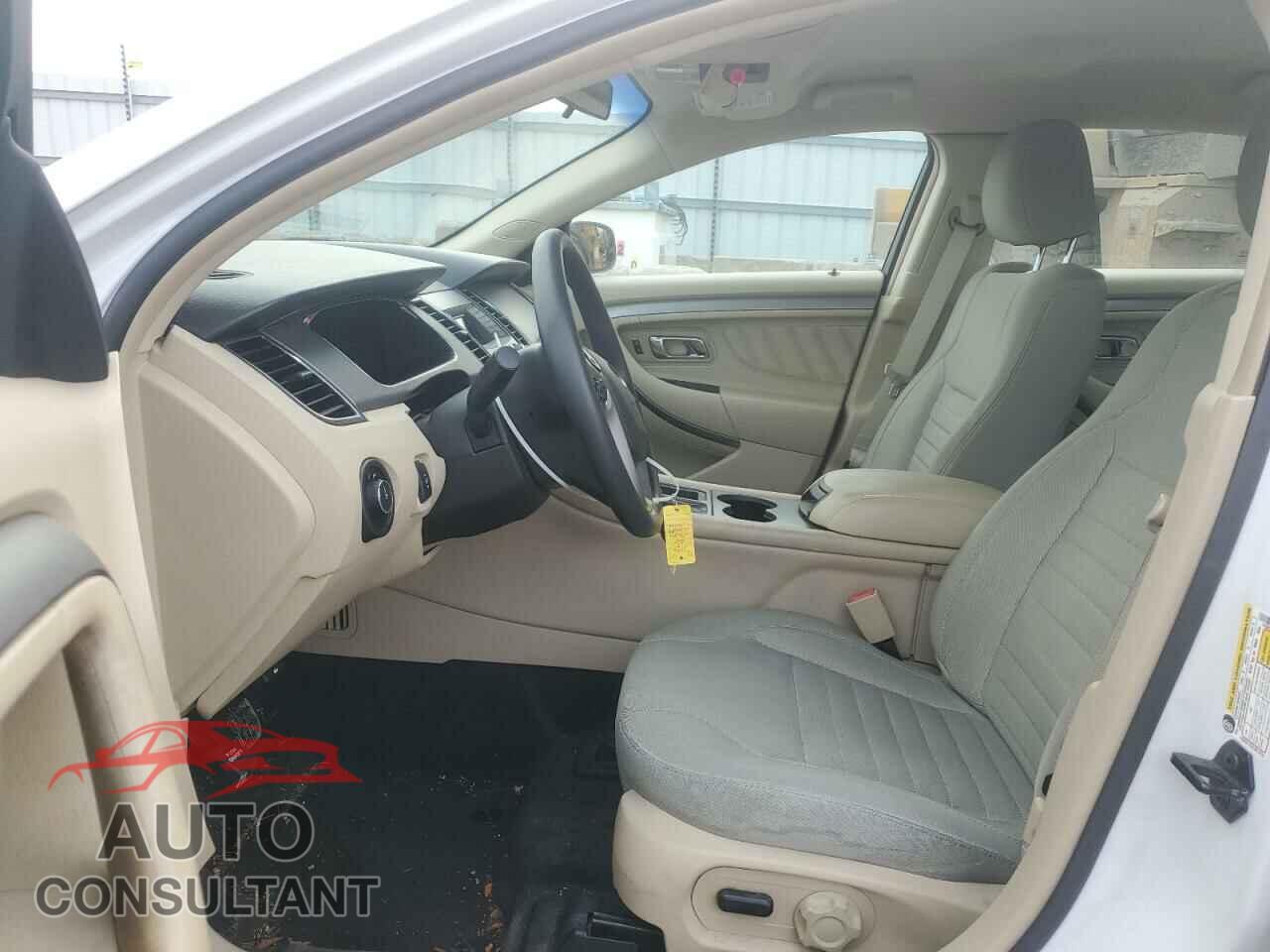 FORD TAURUS 2013 - 1FAHP2D82DG112862