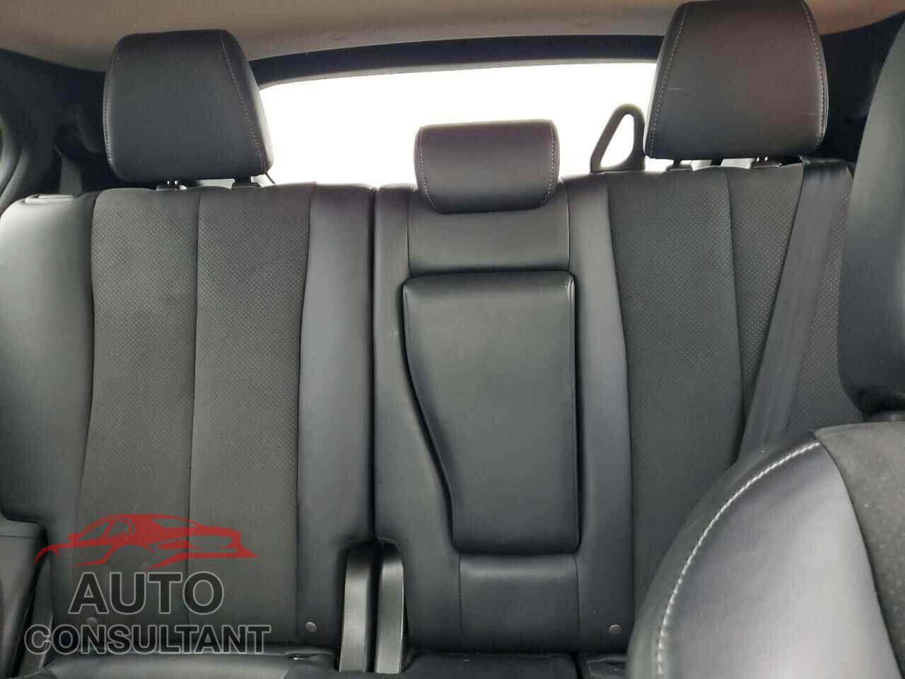 MITSUBISHI ECLIPSE 2022 - JA4ATWAA1NZ041000