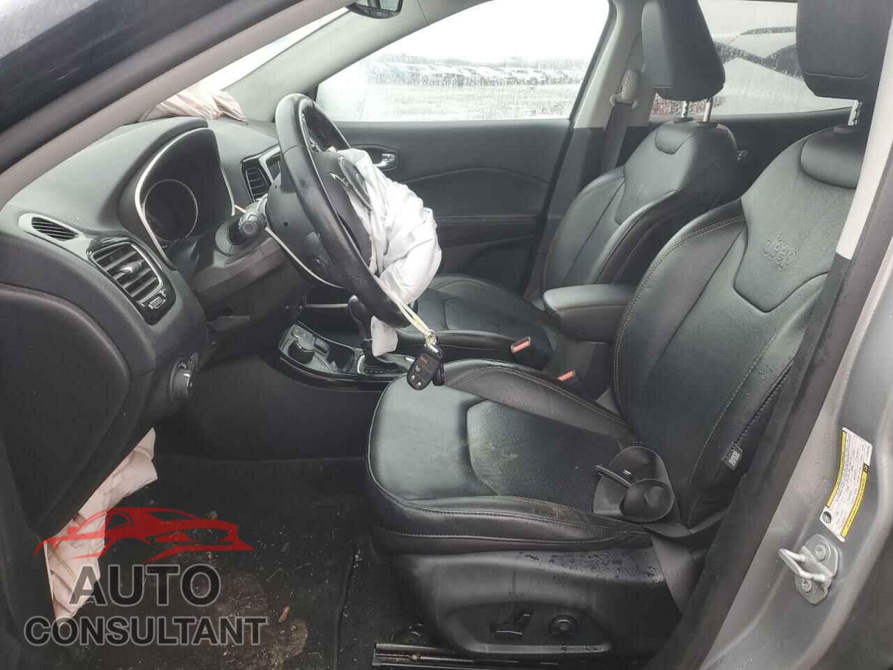 JEEP COMPASS 2020 - 3C4NJDCB6LT204185