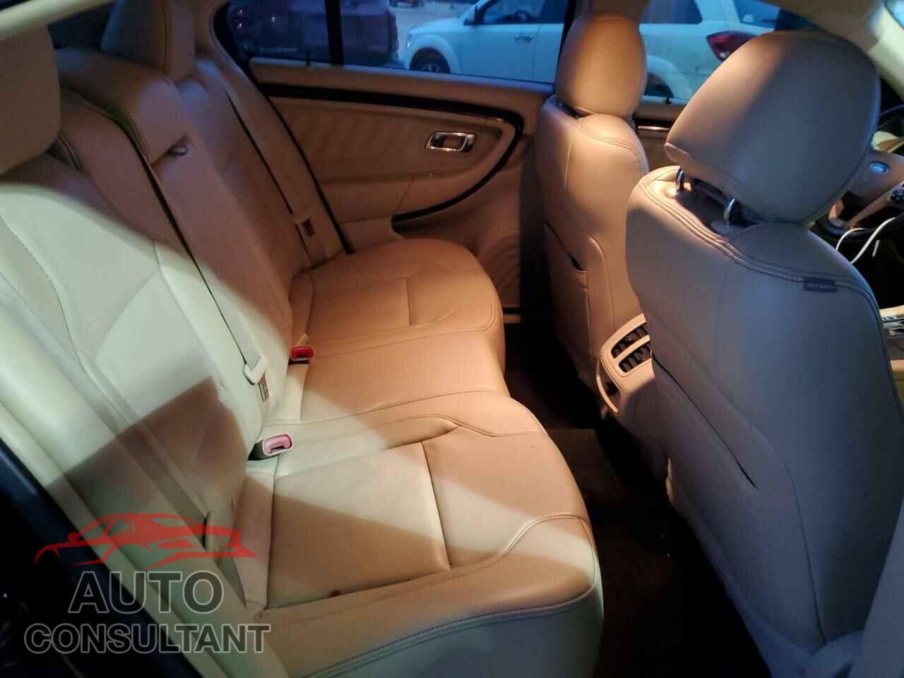 FORD TAURUS 2016 - 1FAHP2F88GG106307