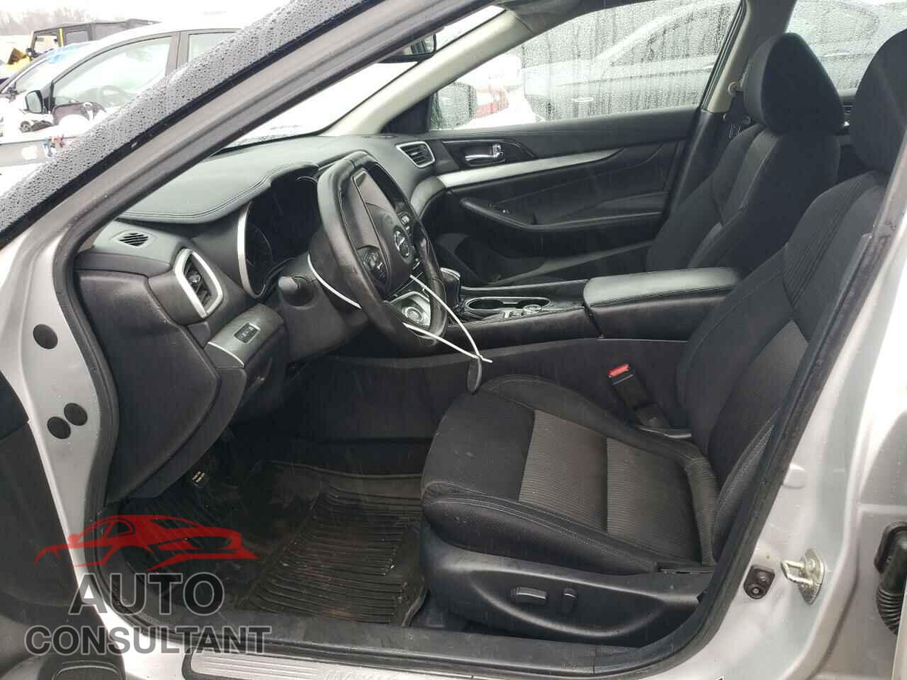 NISSAN MAXIMA 2017 - 1N4AA6AP2HC433187