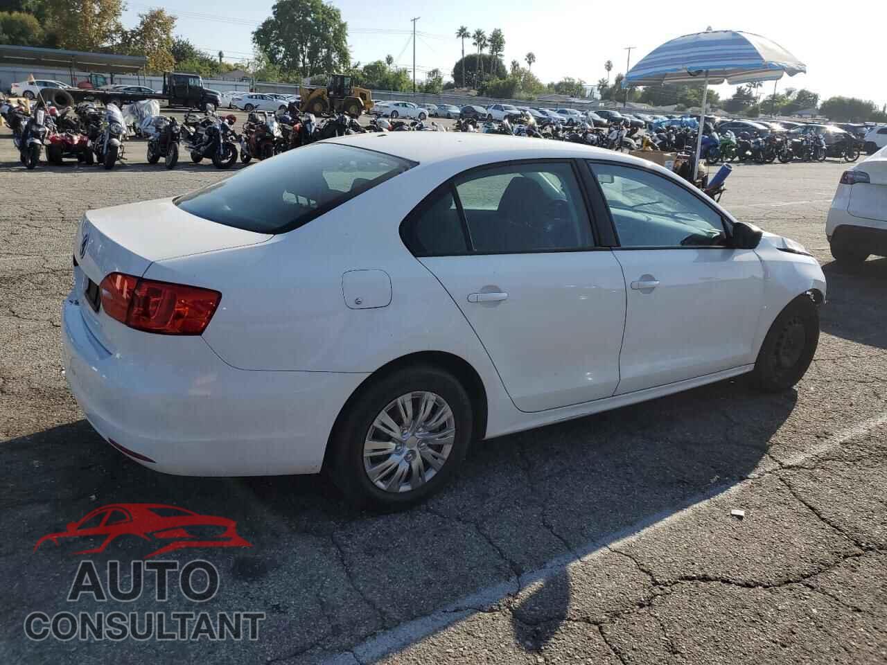 VOLKSWAGEN JETTA 2011 - 3VW2K7AJ4BM113417