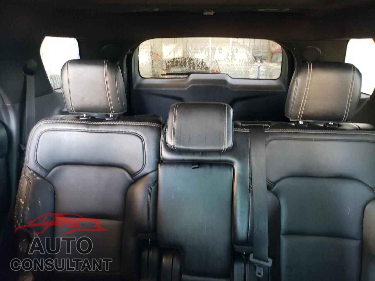 FORD EXPLORER 2018 - 1FM5K8F86JGA70540