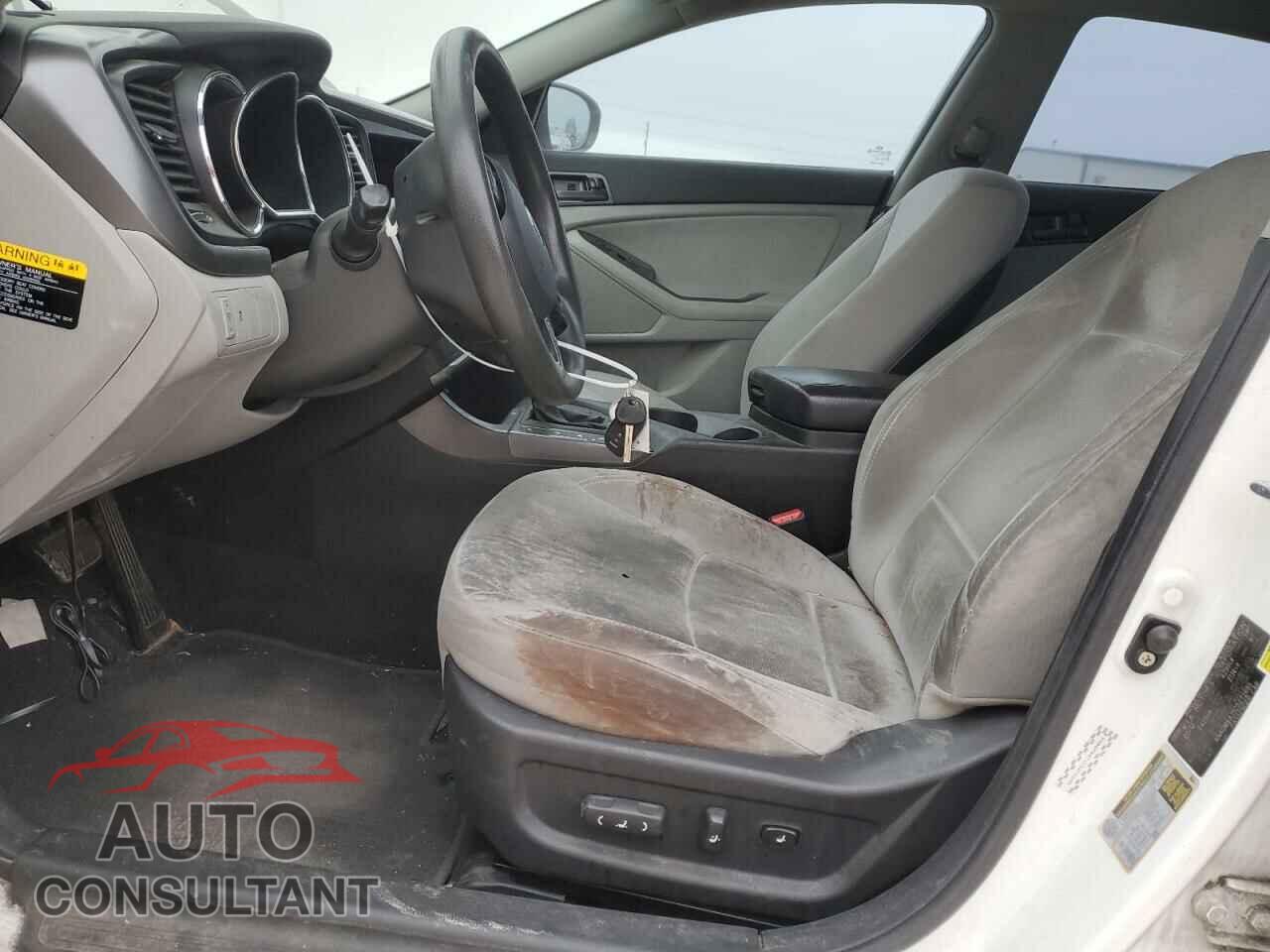 KIA OPTIMA 2012 - KNAGM4A71C5272695