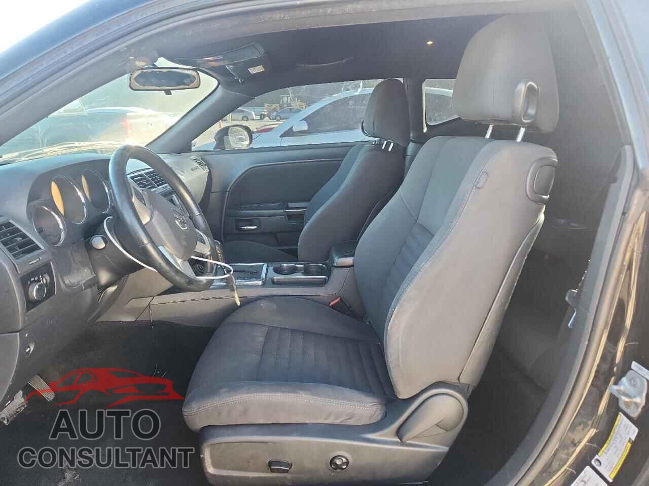 DODGE CHALLENGER 2013 - 2C3CDYAG5DH692211