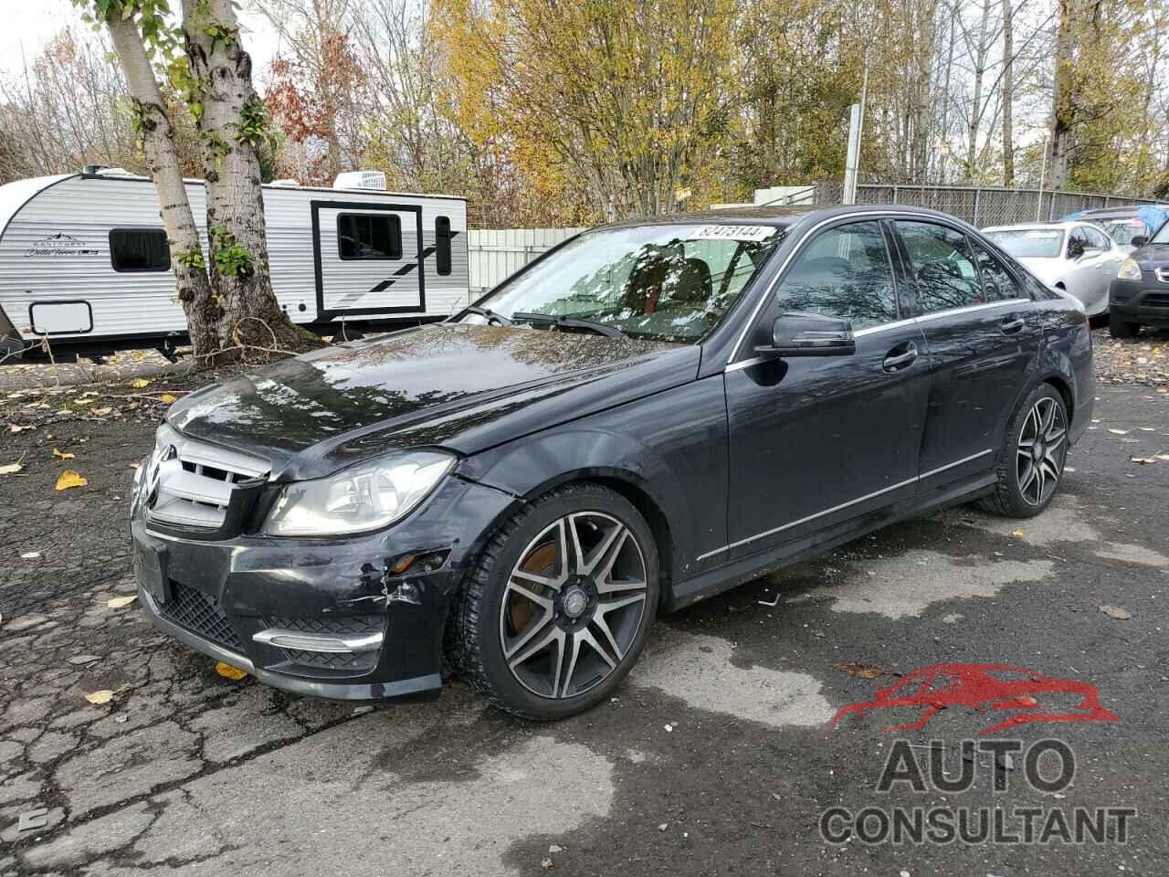 MERCEDES-BENZ C-CLASS 2013 - WDDGF4HB7DA789103