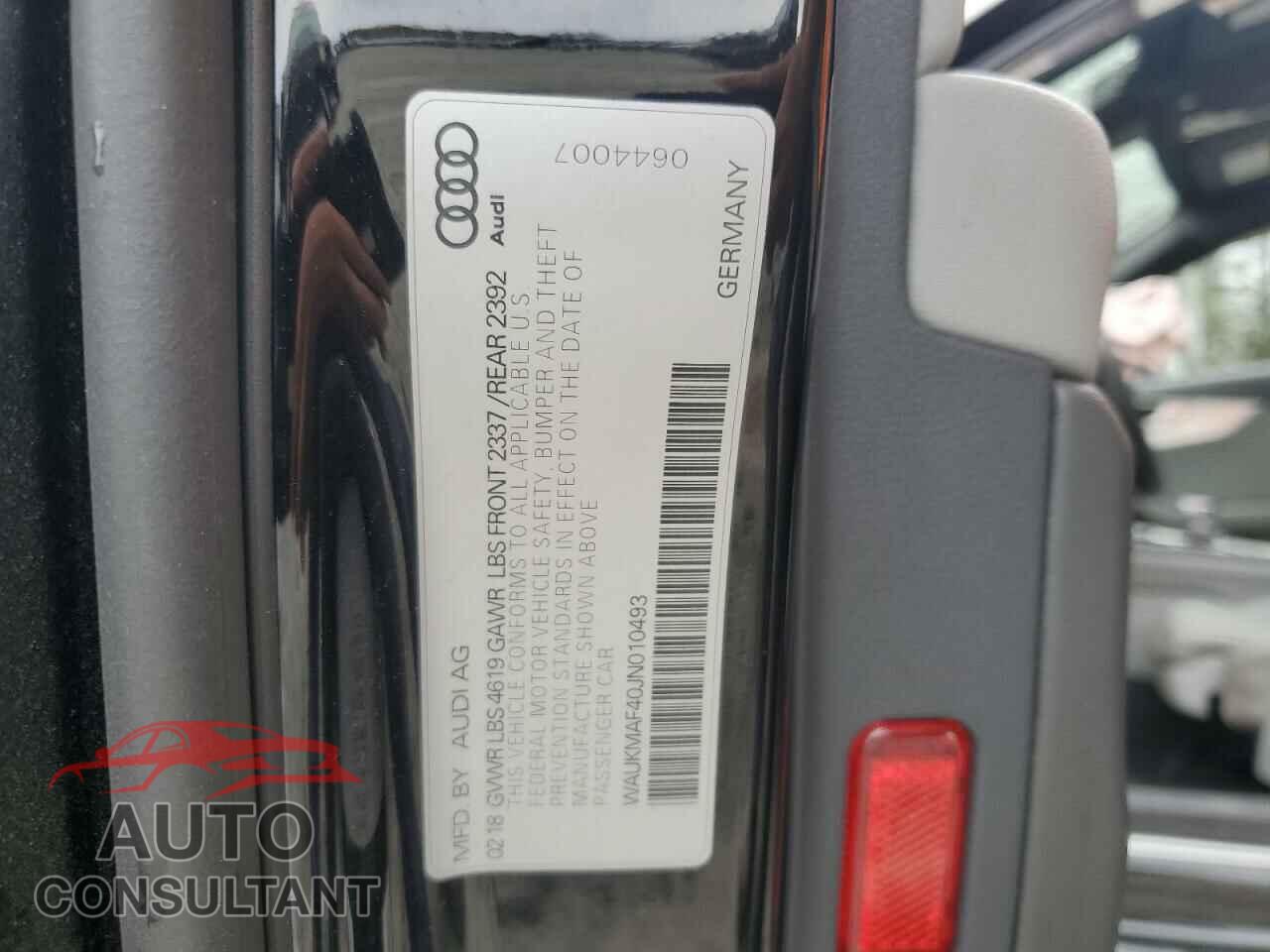 AUDI A4 2018 - WAUKMAF40JN010493