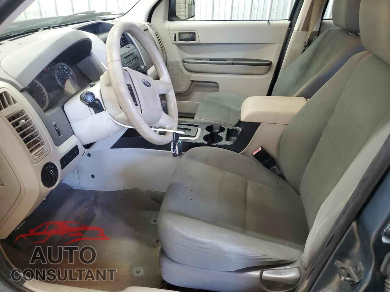 FORD ESCAPE 2011 - 1FMCU0C72BKB82202