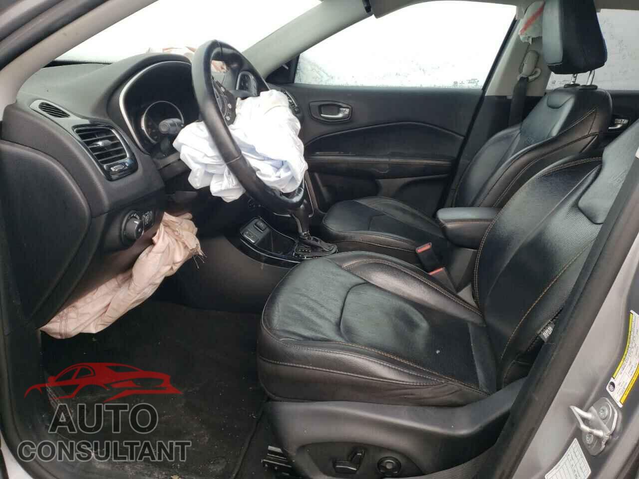 JEEP COMPASS 2019 - 3C4NJCCB9KT676292