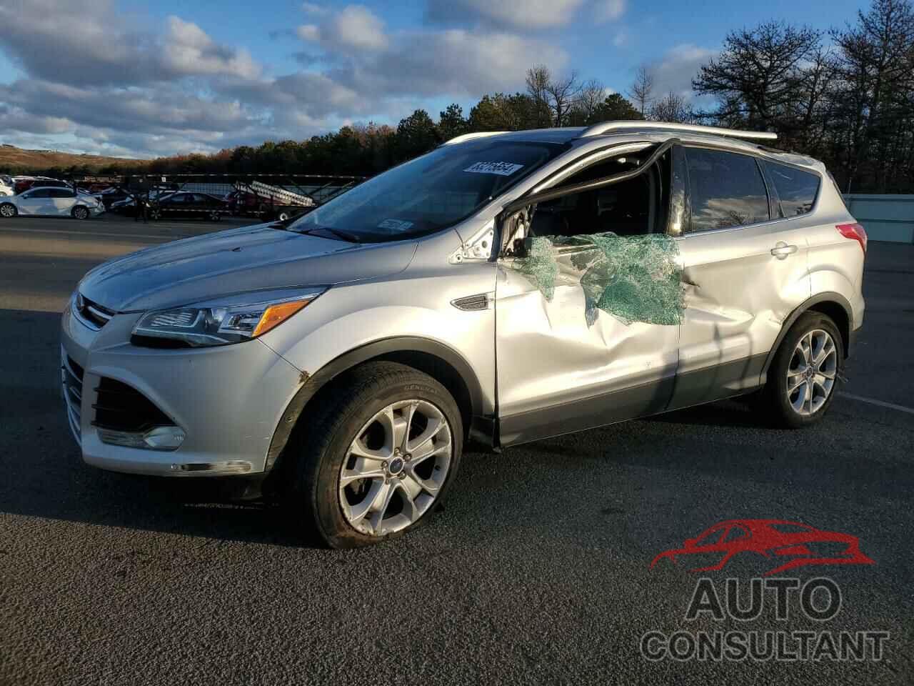 FORD ESCAPE 2016 - 1FMCU0JX1GUA32919