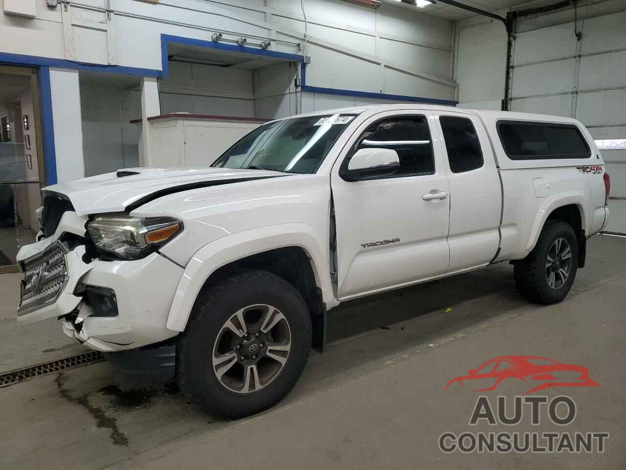 TOYOTA TACOMA 2017 - 5TFSZ5AN4HX090357