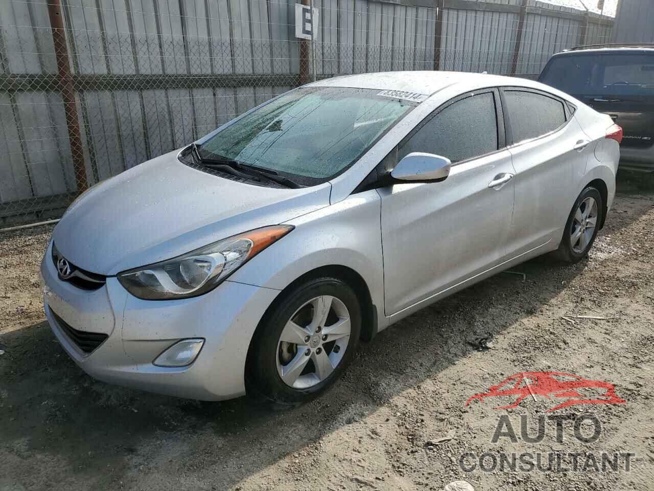 HYUNDAI ELANTRA 2013 - KMHDH4AE3DU587672