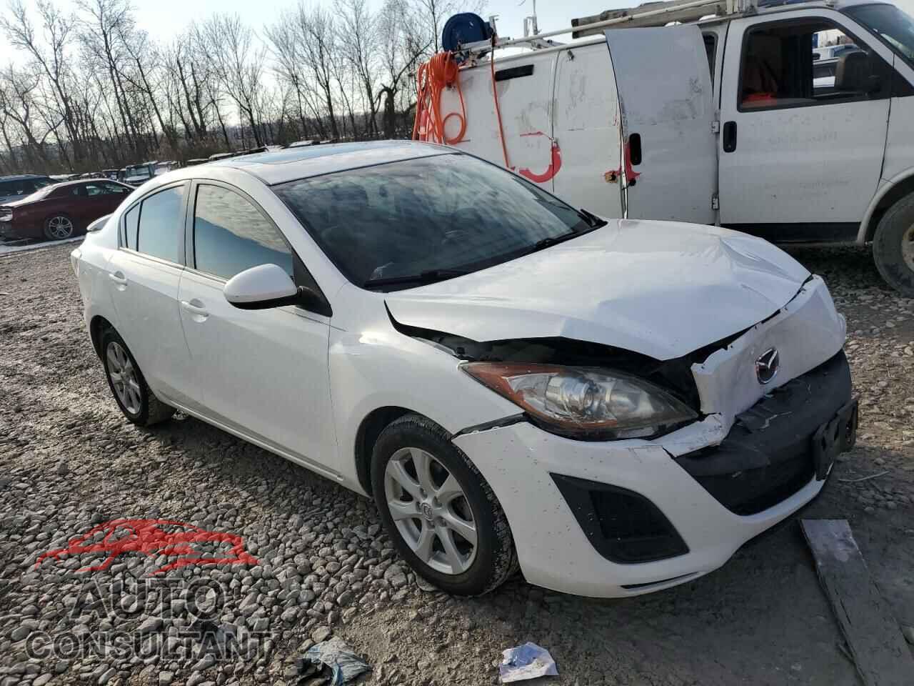 MAZDA 3 2011 - JM1BL1VF7B1357742