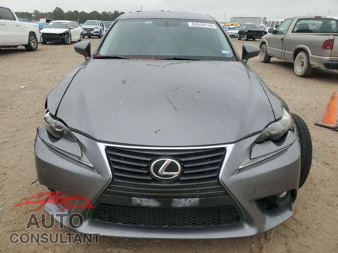 LEXUS IS 2015 - JTHCF1D24F5018783