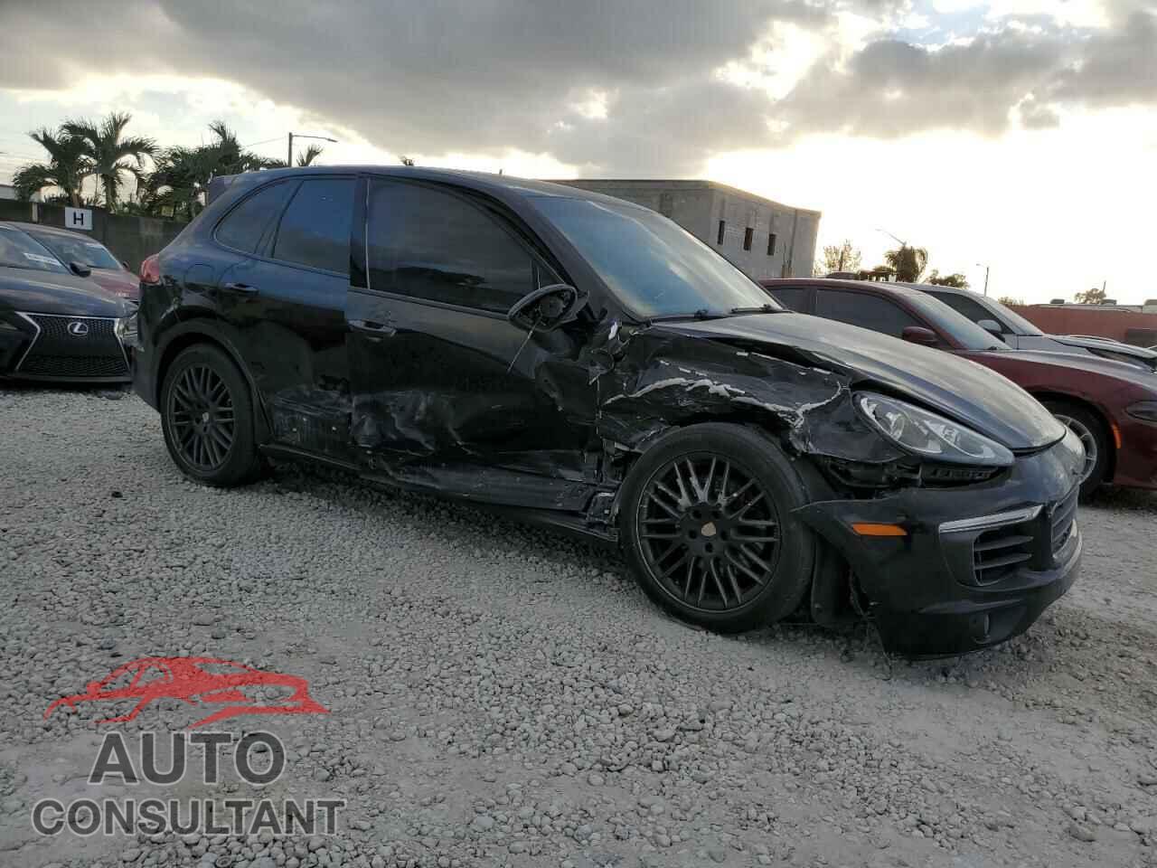 PORSCHE CAYENNE 2015 - WP1AF2A22FLA36017