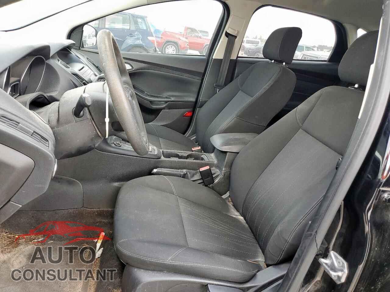 FORD FOCUS 2016 - 1FADP3F21GL225162