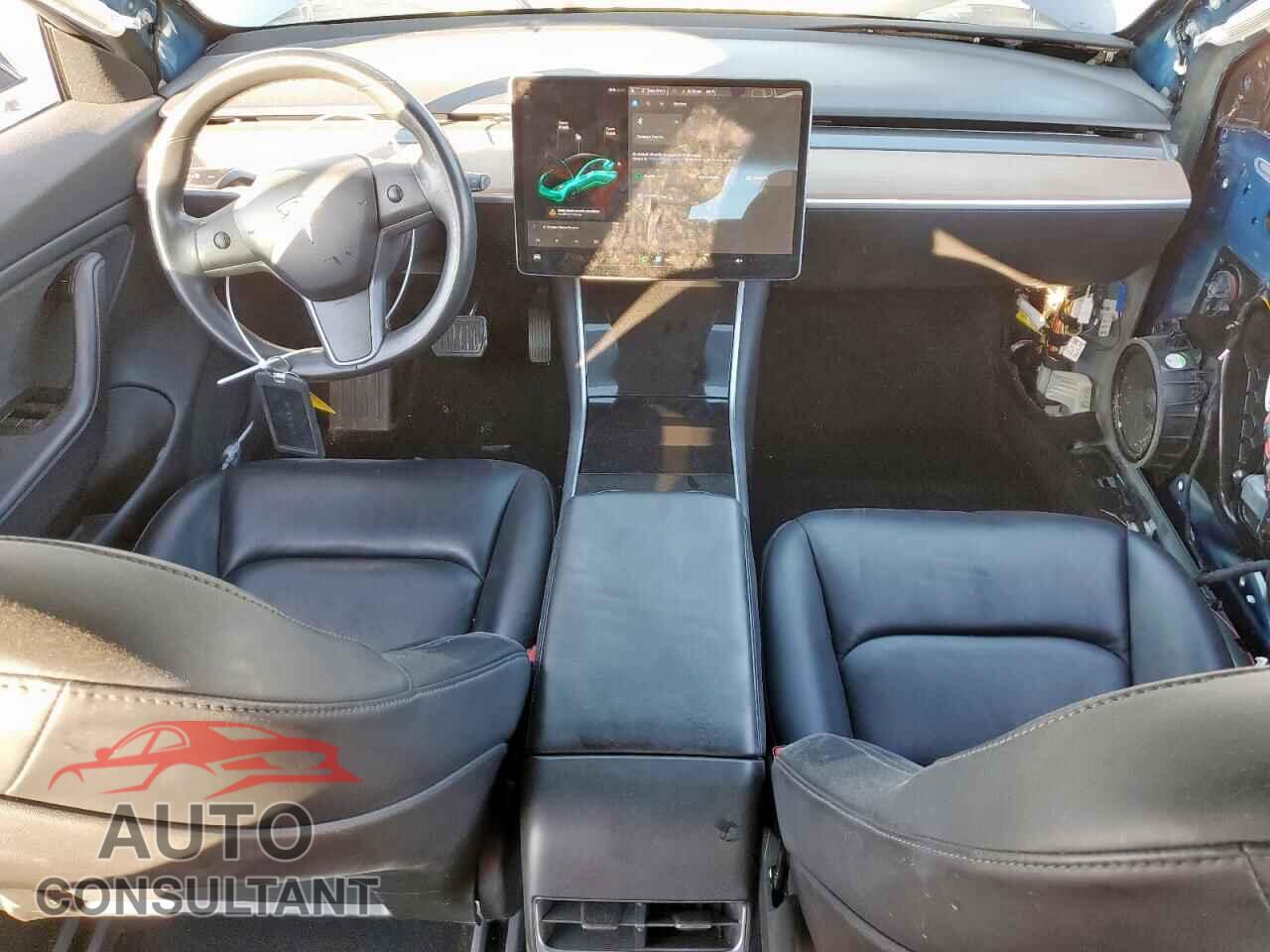 TESLA MODEL 3 2018 - 5YJ3E1EBXJF105209